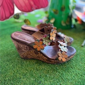 L'Artiste Brown Floral Leather Wedge Sandals